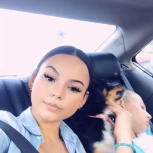 Meet your Posher, Rosa